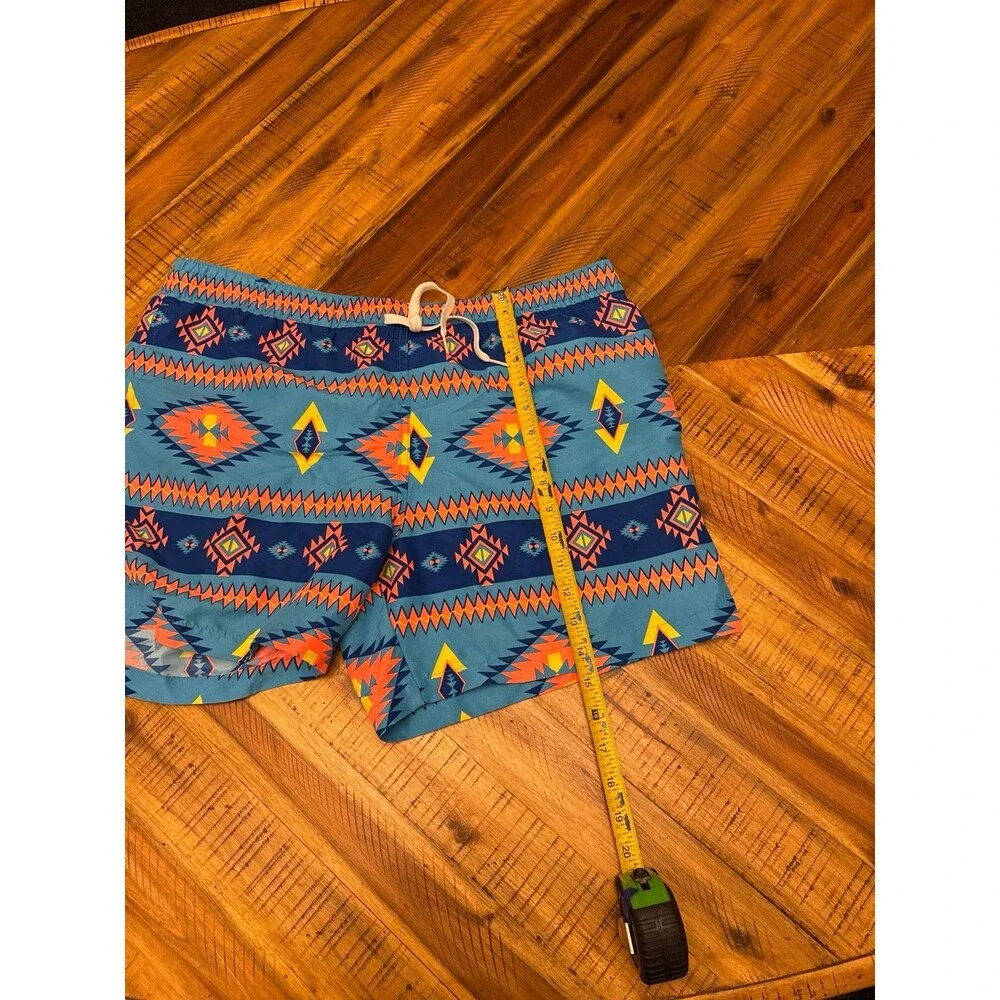 chubbies swim trunks